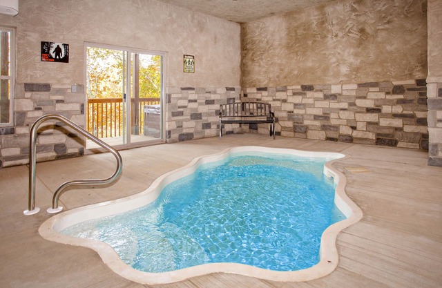 Neu gebaut! Geräumige 2-Bett-Kabine, privater Pool, nur 1 Meile entfernt!