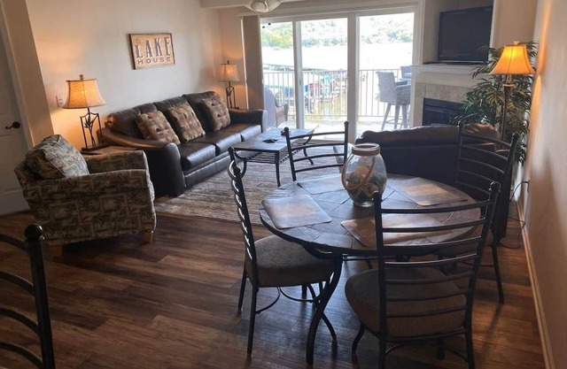 Freeboard at Miramar