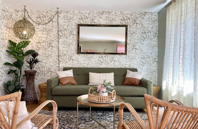 Fremont Garden Oasis - Walk to 25+ Restaurants