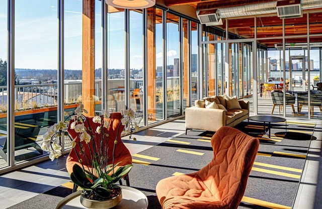 Fresh Bellevue 1BR w/ Rooftop, Gym & BBQ, nr Shops, by Blueground