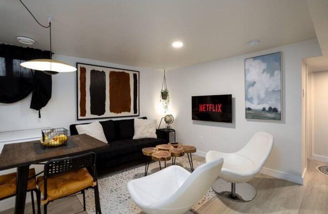 Fresh University & River Valley - 2 Bedroom