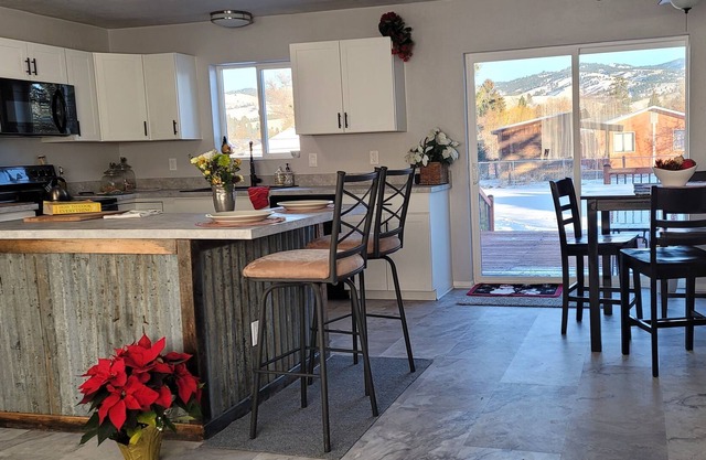 Freshly remodeled 3-bedroom home