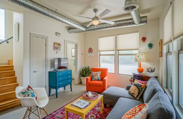 Frida Kahlo! 1bd / 1. 5ba Condo in der Nähe der Altstadt / Sägewerk
