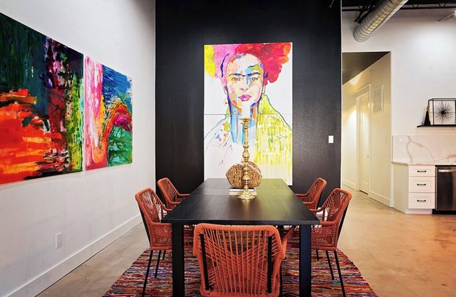 Frida's House - Historic Downtown