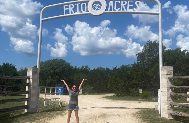 Frio Acres Cabin # 5
