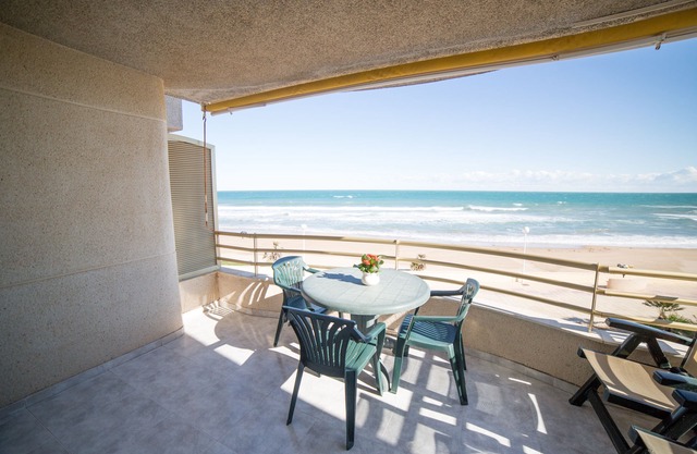 Apartment erste Zeile „Vistamar“