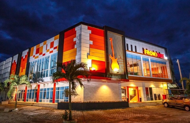 Front One Inn Muntilan