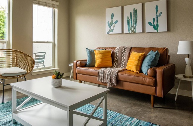 Frontdesk | Hip 1BR Near Cultural District