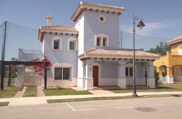 Luxus-Front, 4-Bett, 3 Bäder, beheizter Pool, Südlage, 5 * MarMenor Golf Resort