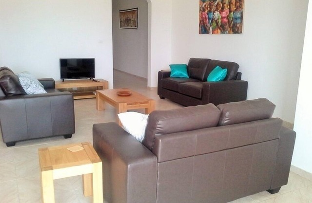 Frontline, Strandlage, Huge 2 Bedrooom, Luxus Erdgeschosswohnung