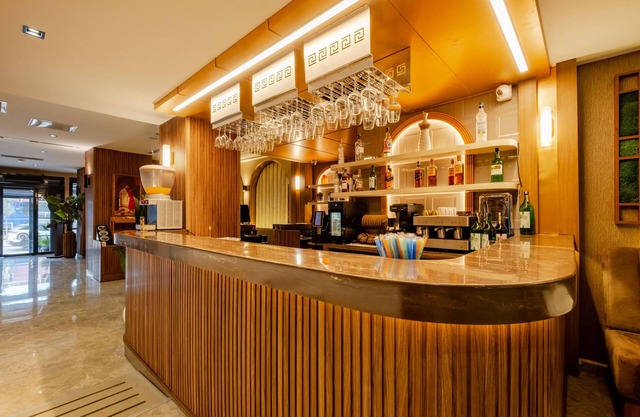 FRT Airport Hotel