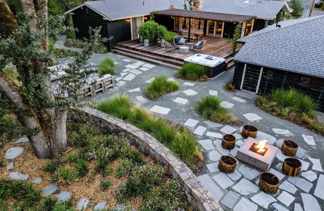 Fryer Creek Agriturismo - Modern Sonoma farm retreat!