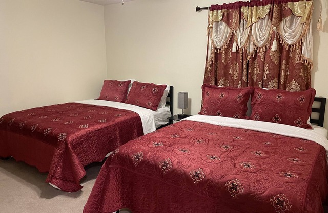 Ft. Sill-5miles,8-Guests, 5-QBED, 2-FBA, Pet Welcome!
