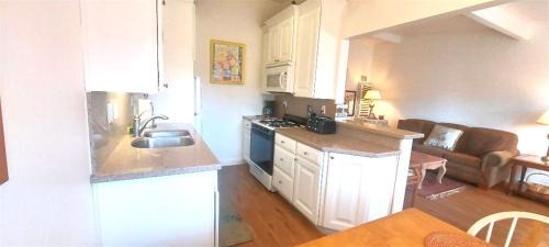Full 1 Bed Beach Condo #227