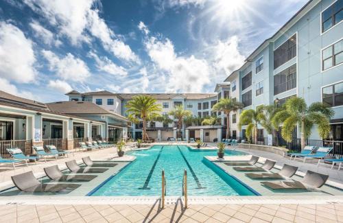 Full Apartment w King Bed Pets Welcome Top Amenities Near Parks