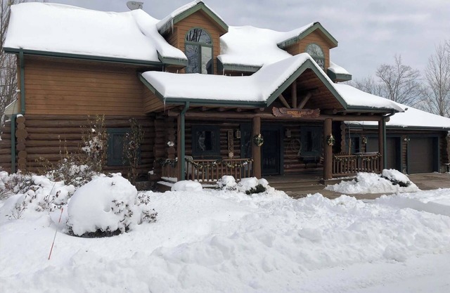 Full Log Lodge Miete pro Woche pro Monat oder mindestens 3 Tage jetzt buchen !!!!!!!4200 qm