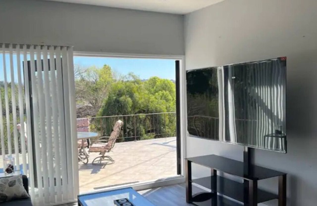 Fullerton Detached Guest Home