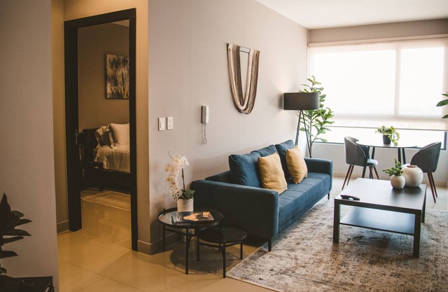 Fully equipped kitchen, high speed internet, comfy king-size bed and a sofa bed.