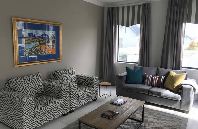 Komplett möbliertes 3 Schlafzimmer Haus zur Miete in Sitari Country Estate