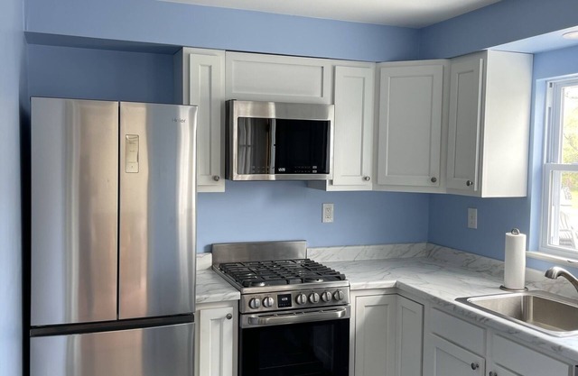 Fully furnished Apartment one mile from Ocean City New Jersey