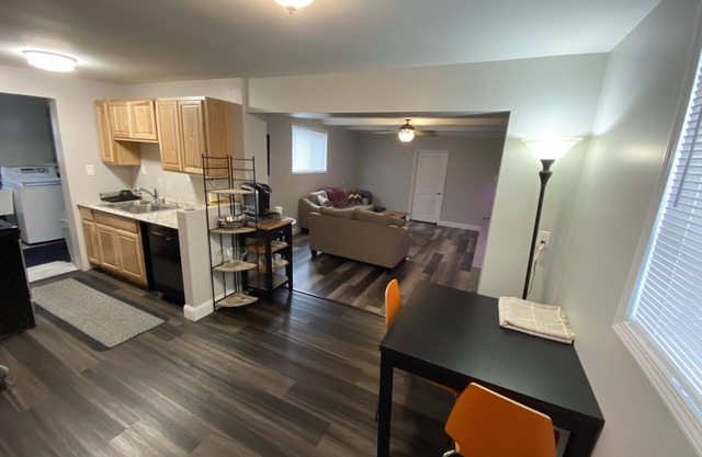 Fully Furnished House with all amenities - utilities included!