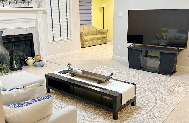 Fully Furnished (Super Clean) Entire Unit At Minerva’s Vacation Place