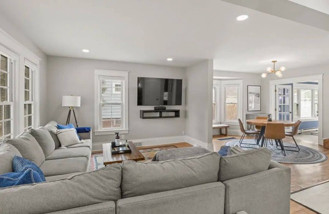 Fully Remodeled 4BR Home