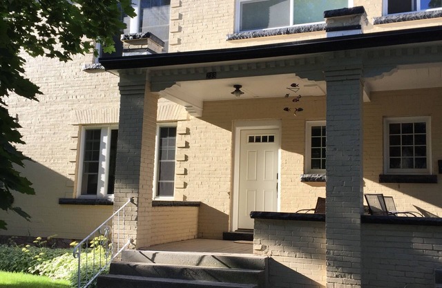 Komplett renoviert und günstig gelegene Eigentumswohnung.