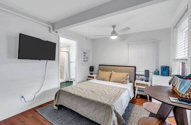 Fully Renovated Ocean Grove Queen Suite #3