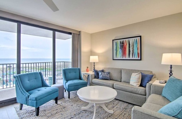 Fully Renovated Ocean Front Condo at Sea Colony