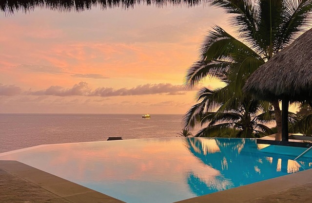 Fully staffed, luxurious 7,000 sq.ft oceanfront villa, with infinity edge pool
