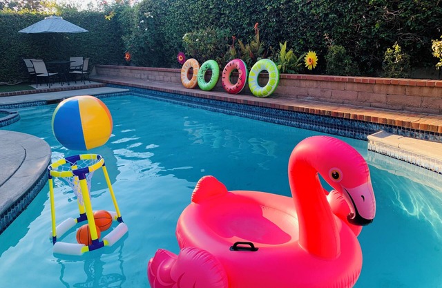 Fun-Filled Family Vacay Home! 15 min to Disney!