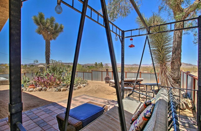 NEW! Funky & Colorful Desert Abode by Joshua Tree