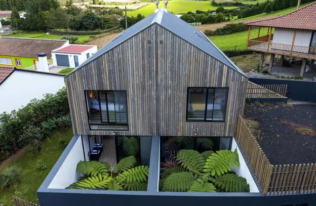 FURNAS HOUSES South (19A)