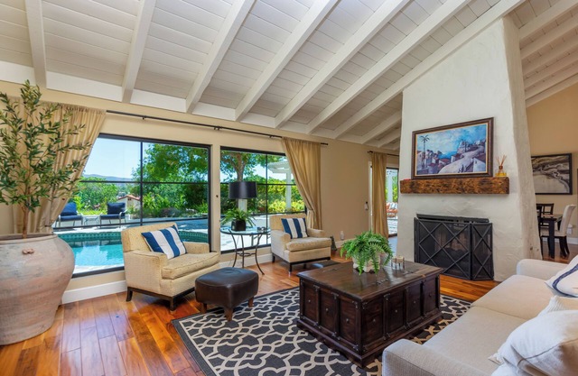 Furnished 3 bedroom 2 bath pool home in Westlake Village