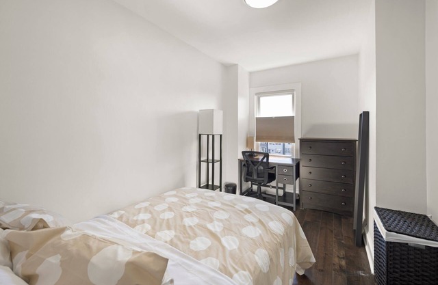 Furnished & Cozy Family-/Pet-Friendly 1B1B Room in Home with Turnkey Amenities