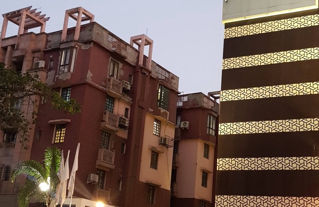 MÖBLIERTE WOHNUNG MIT KÜCHENETTE IM HERZEN VON SÜDKOLKATA - BALLYGUNGE