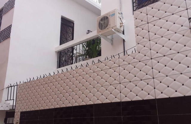Möbliertes Haus zu vermieten bei Sicap Baobab