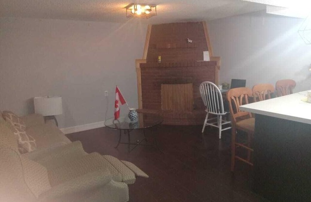 Furnished one bedroom unit + Living area near Pearson Airport