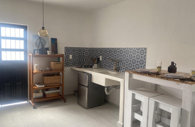 Furnished studio 5 minutes from the beach.