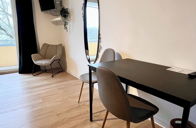 möbliertes Studioapartment mit Balkon im Stadtteil Hannover-Mittelfeld
