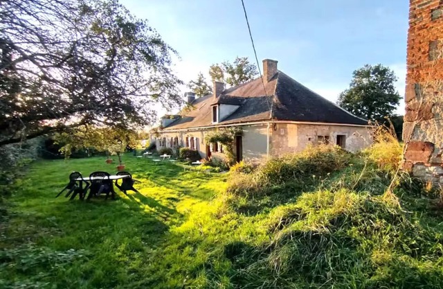 Gîte des Fours – Rose Iris, Independence and Charm in Agonges
