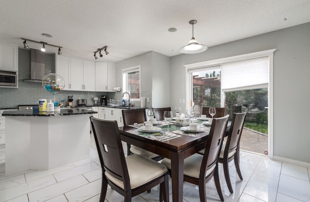 G@Home Whole House in ValleyRidge/ #1 to Banff/COP