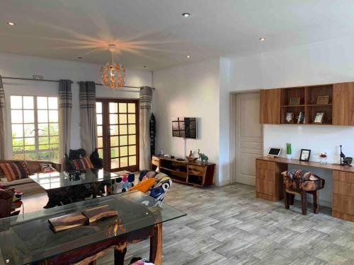 Gaga Villa