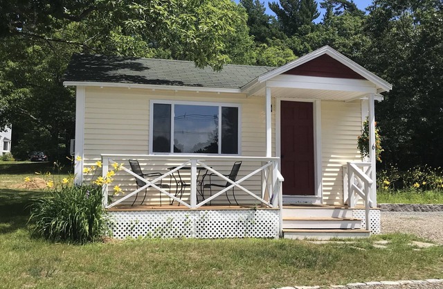 Gallagher's Travels Bar Harbor Motel & Cabins
