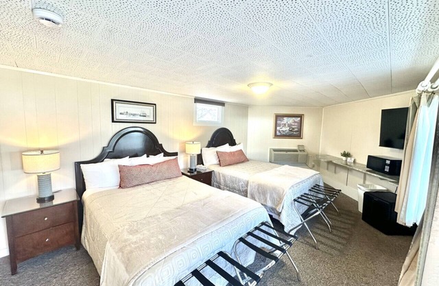 Gallaghers Travels Room 9
