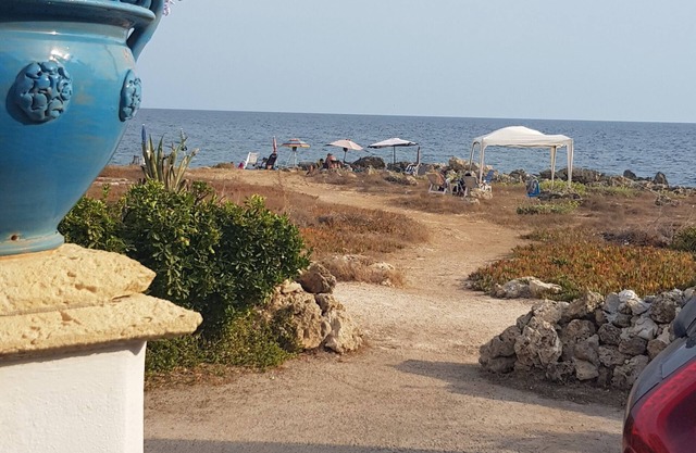 Salento - Capilungo Häuser am Meer