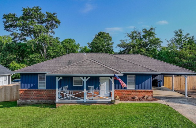 Gameday Cottage - Book Now For Football!