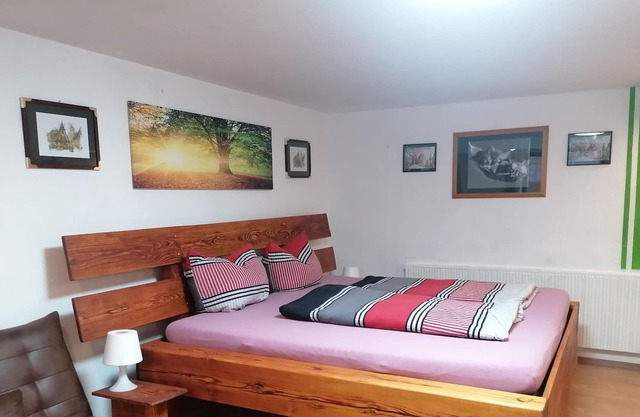 Ganz Neu, 2022 Renovierte Souterrainferienwohnung, 3 km Neben Rothenburg O.d.t