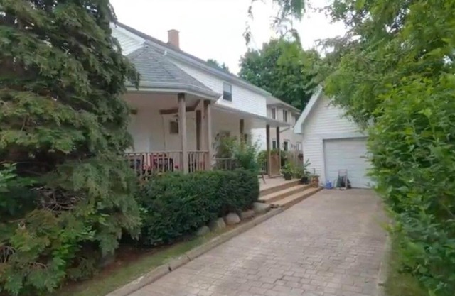 Garden 2 Storey House